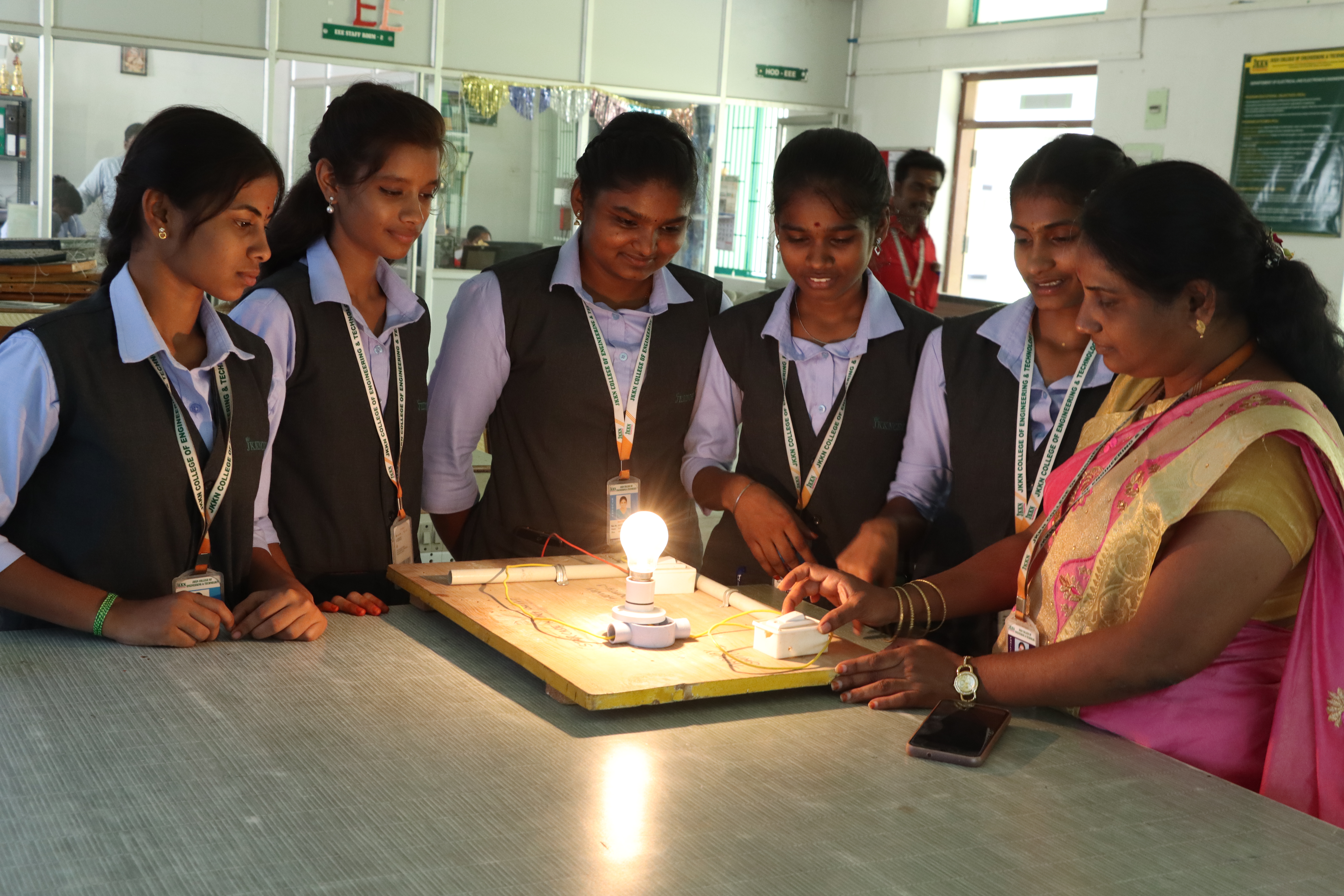 Measurements & Instrumentation Lab